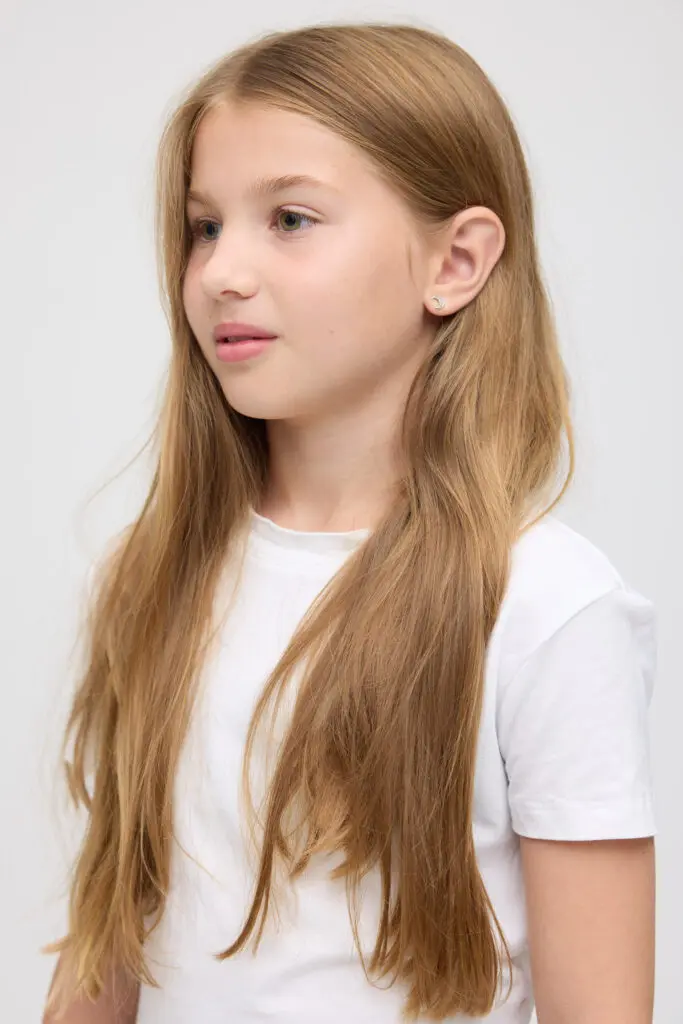 0924 LESSMODELS Ellie 1190