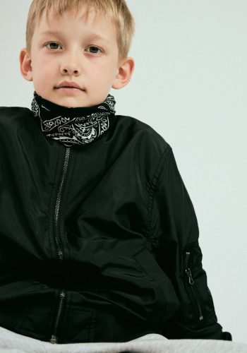 LESSMODELS 0428 Viktor Lotte 2369